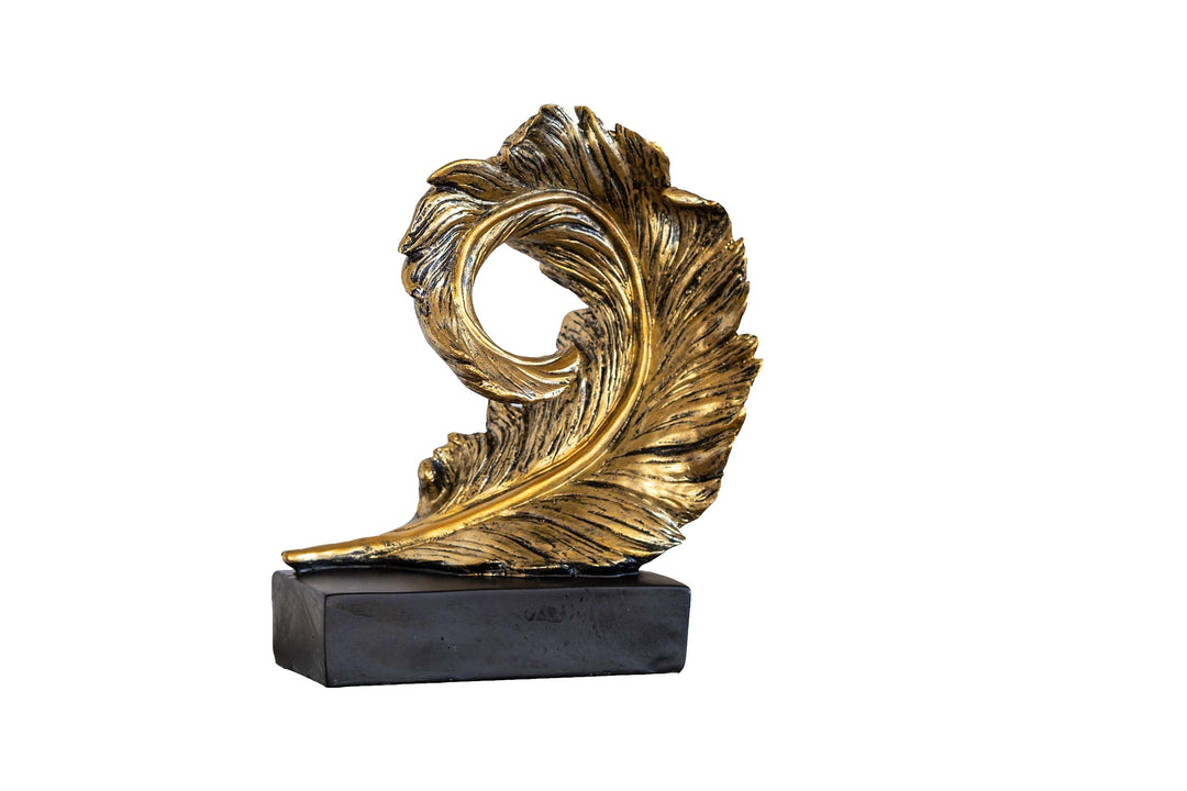 IDYL Moderne Skulptur Figur Resin Feder auf Sockel | goldfb. | Masse: 30x20x11 cm | Material: Polyre