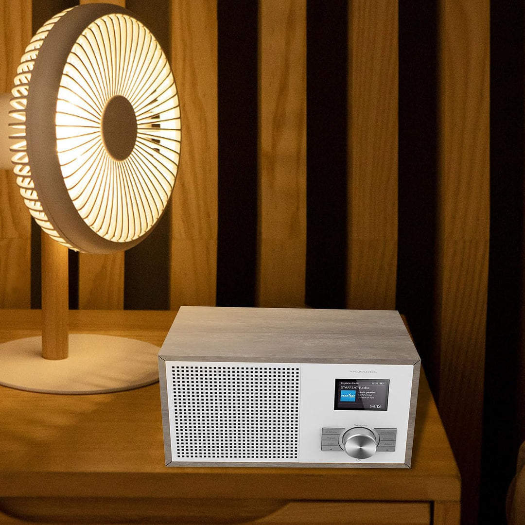 VR-Radio Digitalradio: Digitales DAB+-Radio, 2,4"/6,1-cm-Farbdisplay, Bluetooth, Holzgehäuse (Radiow