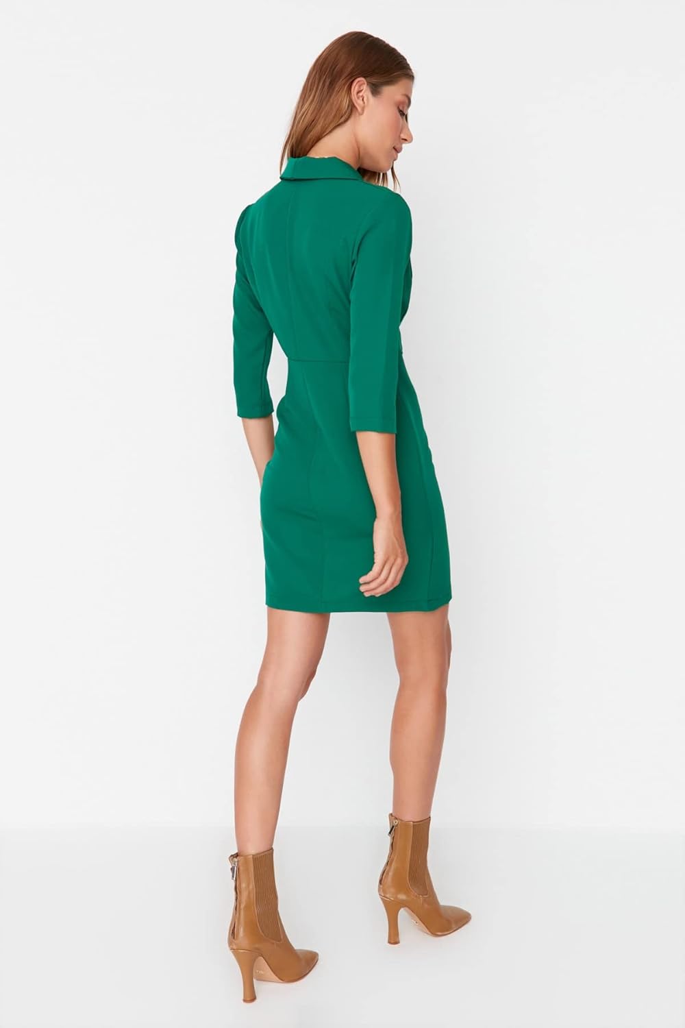 TRENDYOL Damen Woman Mini Gerüschter Saum Hochabschliessender Kragen Webstoff Kleid 38 Grün, 38 Grün