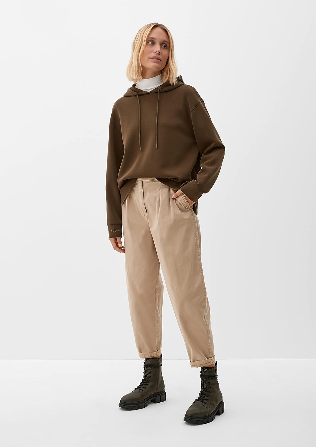 s.Oliver Damen Loose: Hose mit Barrel leg 38 Braun, 38 Braun