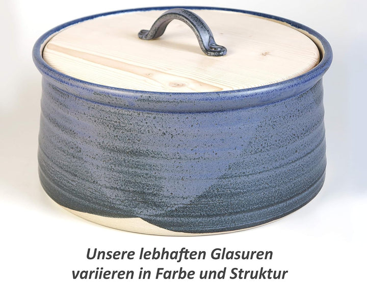 L – Brottopf für die grössere Familie, blau-schattiert. Keramik/Holz für zwei bis fünf