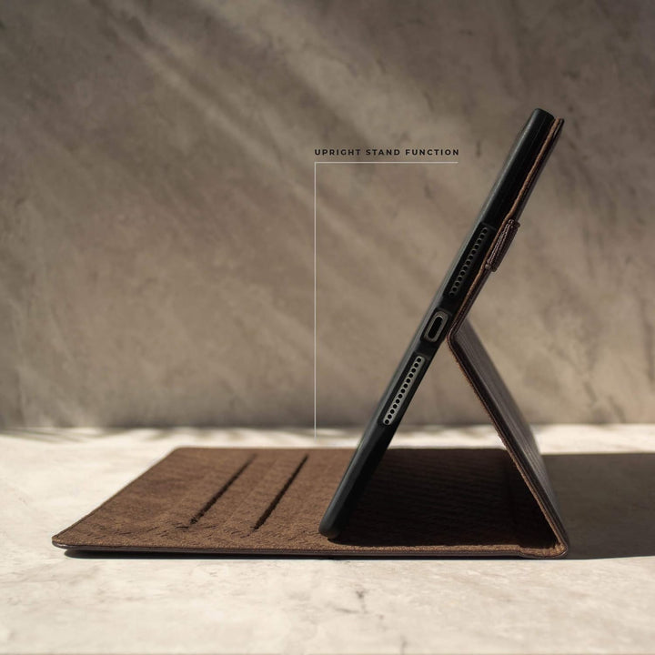 TORRO Lederhülle kompatibel mit iPad 9., iPad 8., und iPad 7. Generation (10.2“) - Echtes Leder iPad