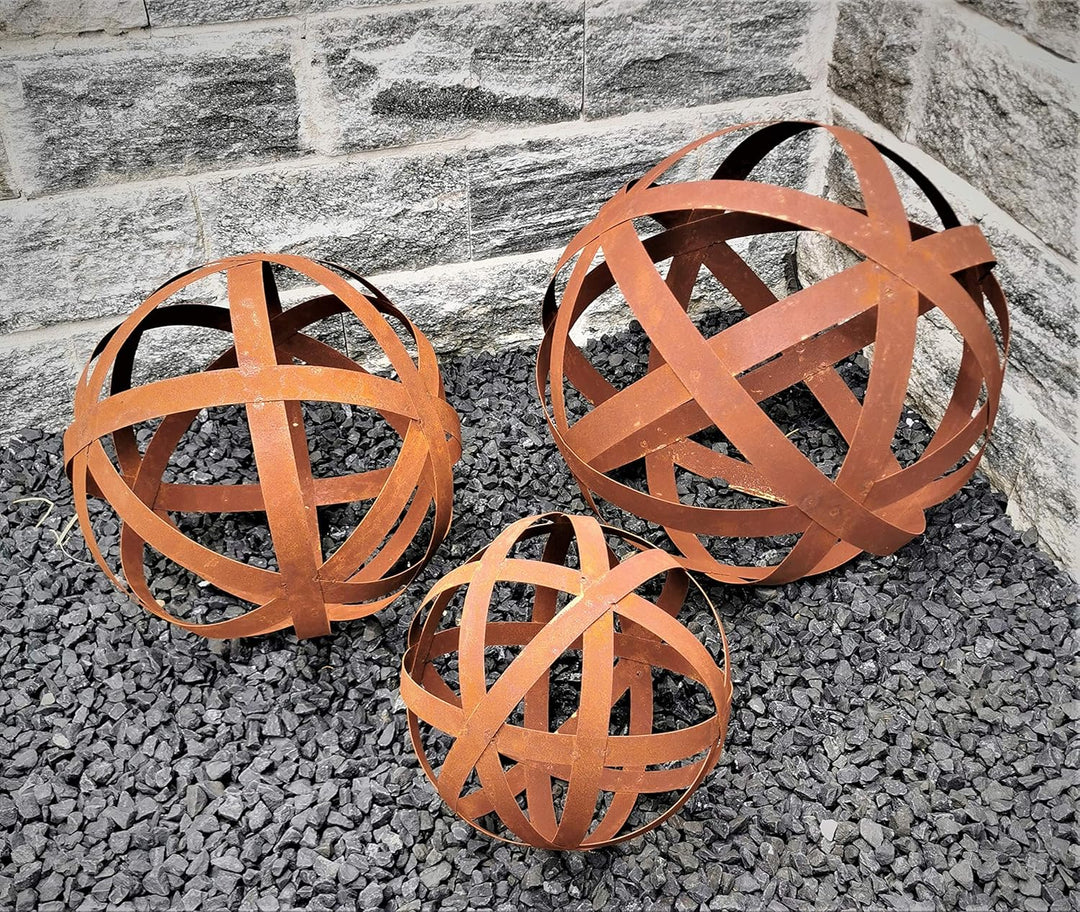 Dekokugel Geflecht 30 cm aus Cortenstahl Rost Geflechtkugel Streifenkugel