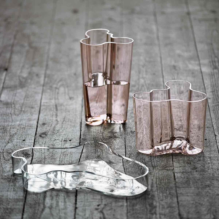 Iittala Vase Aalto 251 mm Weiss aus Glas, 251 mm Weiss