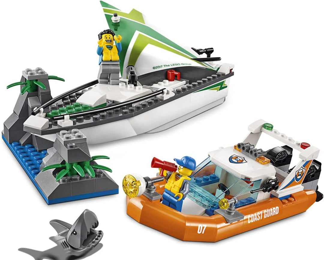 LEGO City 60168 - "Segelboot in Not Konstruktionsspiel, bunt