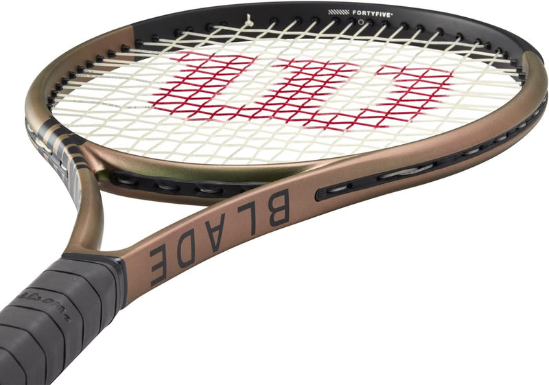 Wilson Tennisschläger Blade 100UL v8.0, Carbonfaser, Grifflastige Balance, 265 g (unbesaitet), 68,6