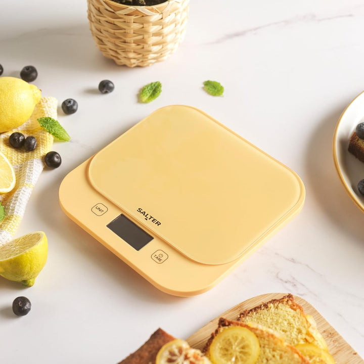 Salter British Bakes Digitale Küchenwaage – Hohe 10kg Kapazität, misst Flüssigkeiten, wasserdicht, T