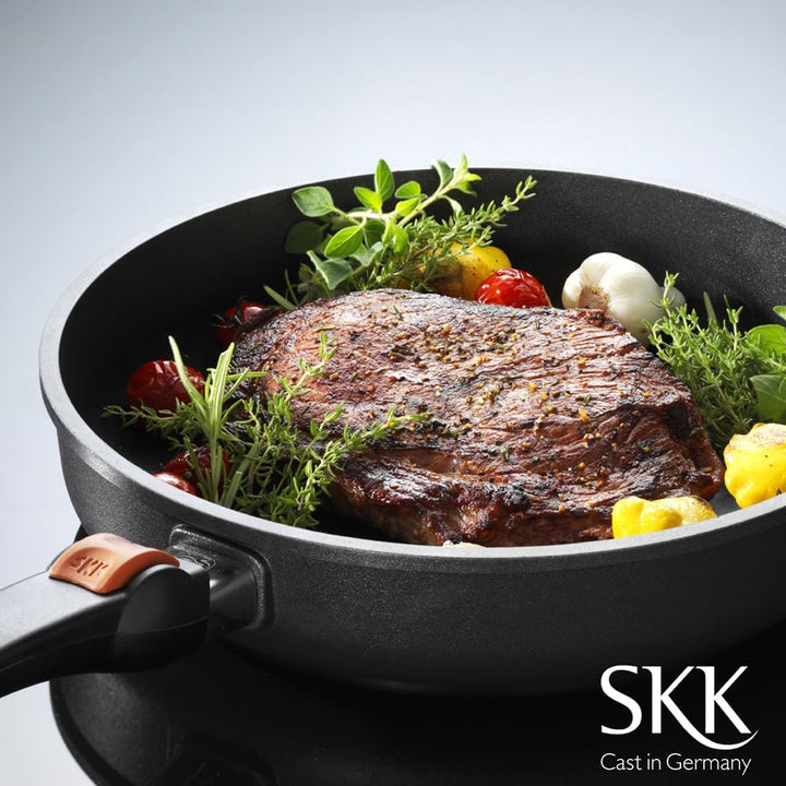 SKK 23614 Titan Induction, Guss-Schmorpfanne ø 26cm, antihaft-beschichtete Pfanne, induktionsgeeigne