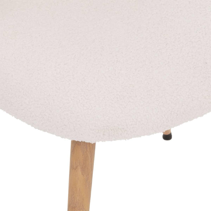 Stuhl Slano - Bouclé - Beine aus Buchenholzimitat - weiss - Weiss - Atmosphera créateur d'intérieur