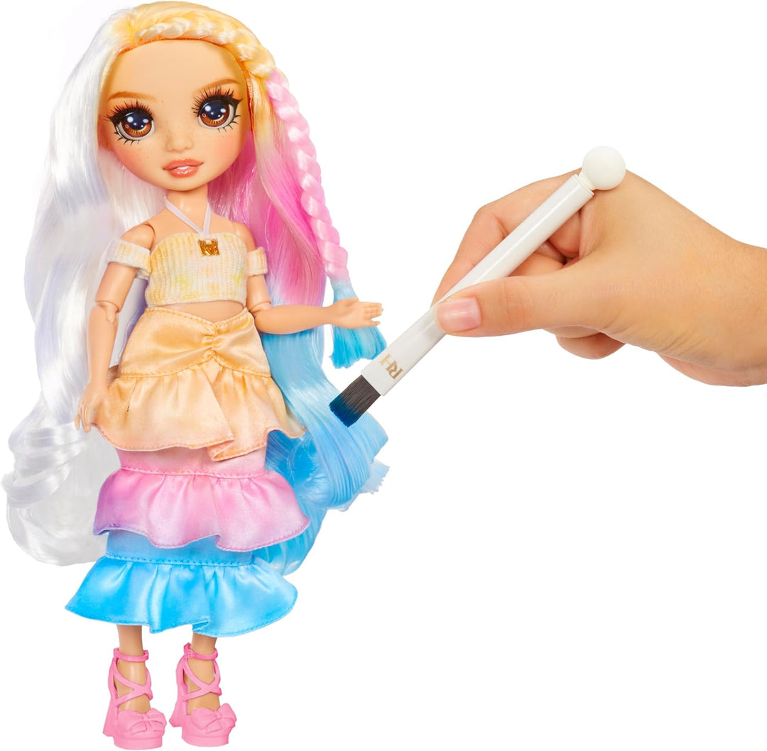 Rainbow High Watercolour & Create DIY Modepuppe, Auswaschbare Wasserfarben & Batikset - Braune Augen