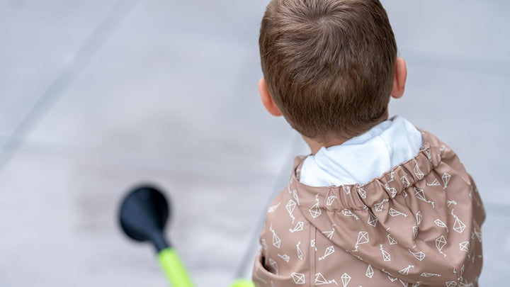 Sterntaler Regenjacke ungefüttert Drachen - Kinder Regenjacke wasserdicht - Jungen Jacke mit verschw