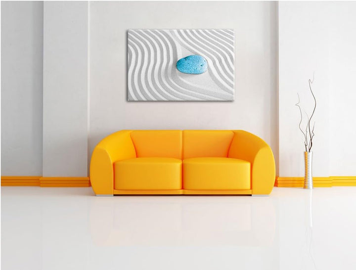 Ein Stein im Sand mit Wellenmuster schwarz/weiss Format: 100x70 auf Leinwand, XXL riesige Bilder fer