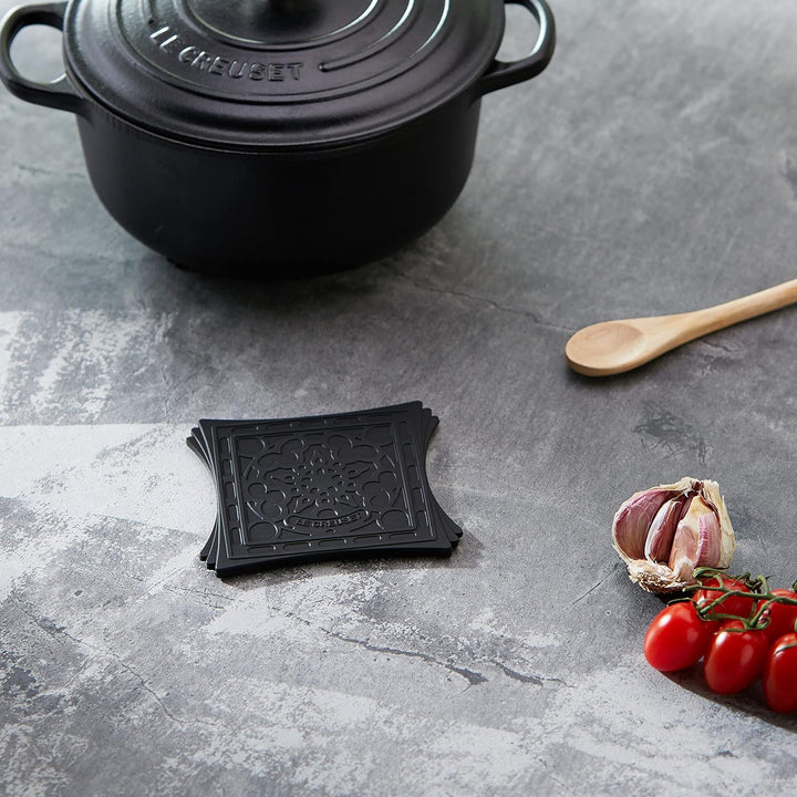 Le Creuset Magnetische Untersetzer, 2er Set, Silikon, 9.5 x 9.5 cm, Schwarz glänzend, 93009400140002