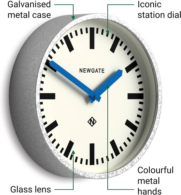 NEWGATE® The Luggage Wanduhr aus Metall Wanduhren - Designer Bahnhofsuhr - Perfekt als Küchenuhr - B