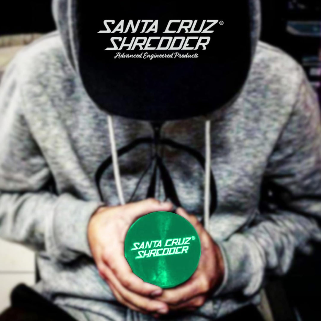 Santa Cruz Shredder Kräutermühle aus Metall, gerändelt, für stärkeren Halt, 2-teilig, 6,9 cm, Grün,
