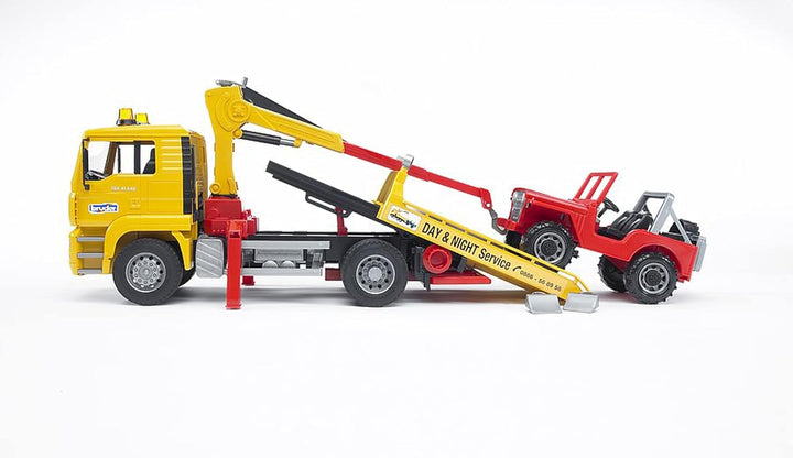 bruder 02750 - Man TGA Abschlepp-LKW mit Geländewagen - 1:16 Abschlepper Abschleppwagen Fahrzeug LKW