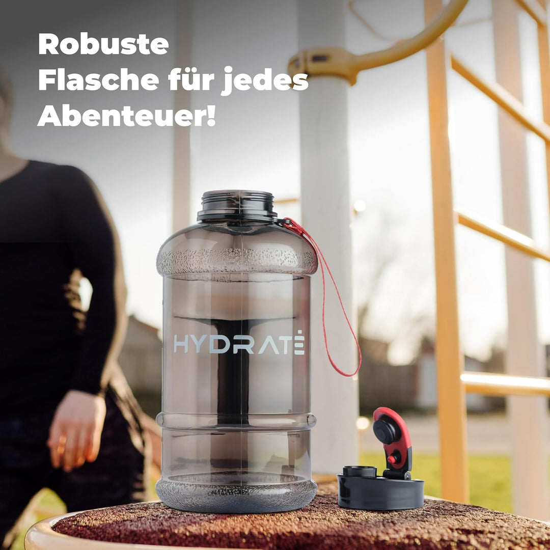 HYDRATE Hochwertige-2,2-Liter-Wasserflasche - jetzt mit Easy-Drink-Cap, langlebig & extra stark - BP