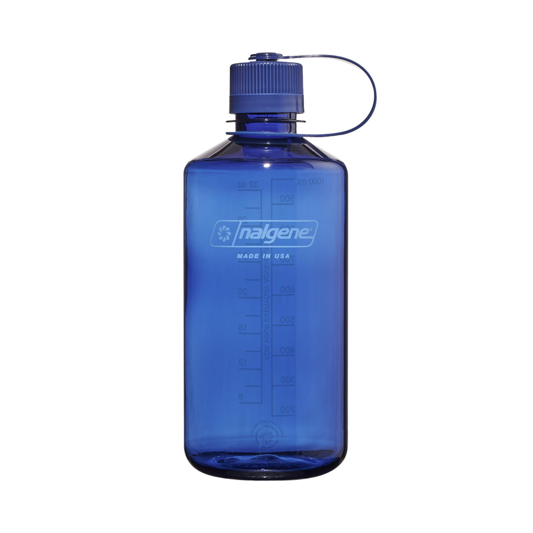 Nalgene Sustain Tritan BPA-freie Wasserflasche aus 50% Plastikmüll, 900 ml, schmale Öffnung, Denim,