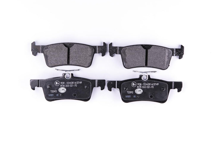 HELLA PAGID 8DB 355 021-701 Bremsbelagsatz - T2392 - Dicke/Stärke: 15.9mm - Bremssystem: Teves - nic