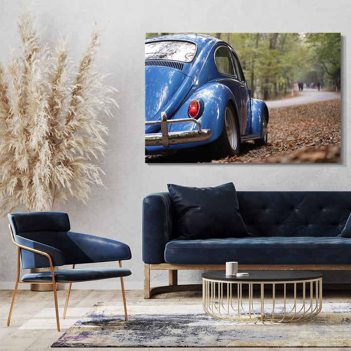 Printed Paintings Leinwand (80x60cm): Blauer VW Käfer auf Waldstrsse von hinten rechts 80x60 cm, 80x