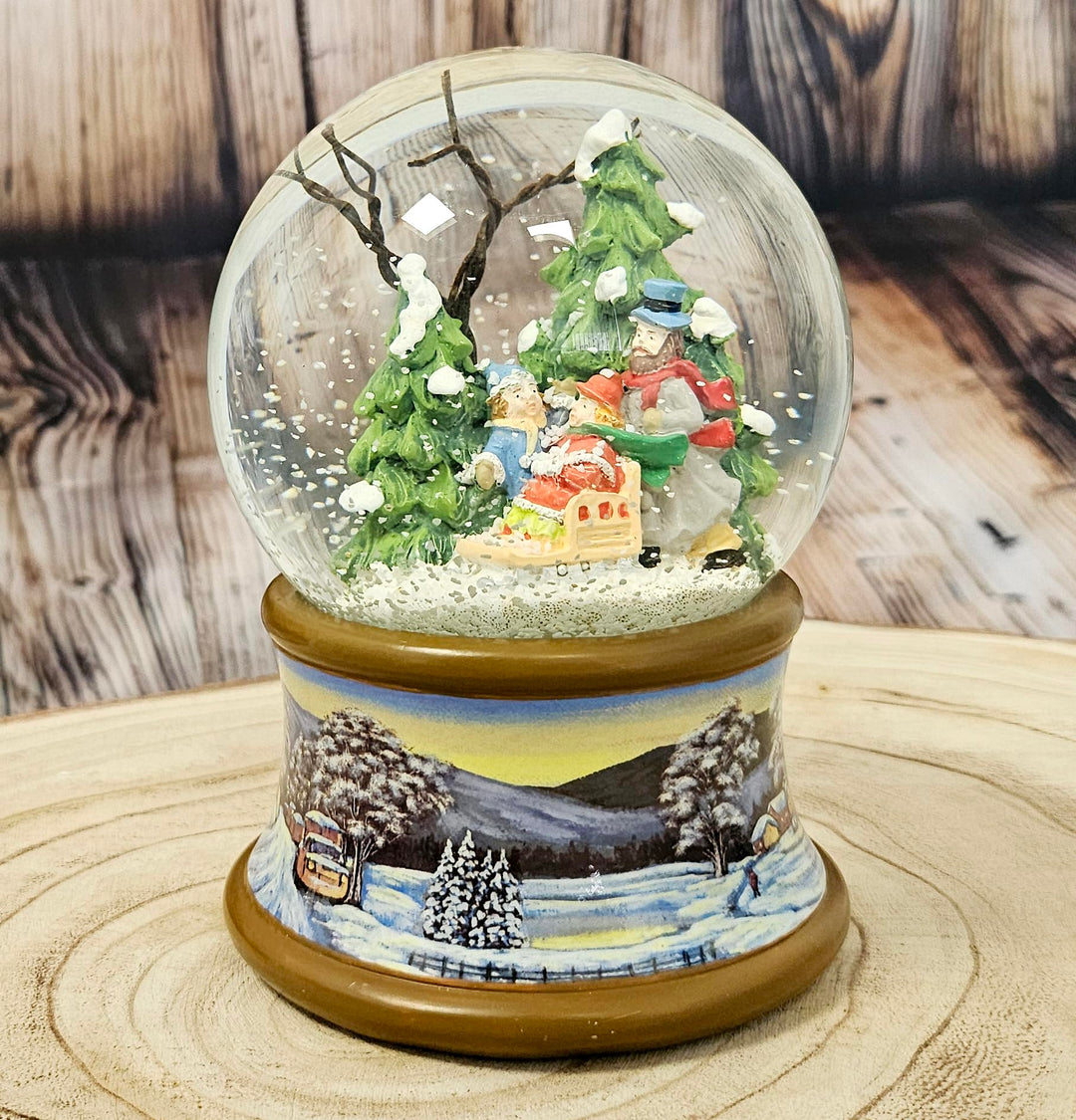 Weihnachts-Schneekugel mit Musik | Schneekugel Winterspaziergang Familie | Sockel Winterlandschaft b