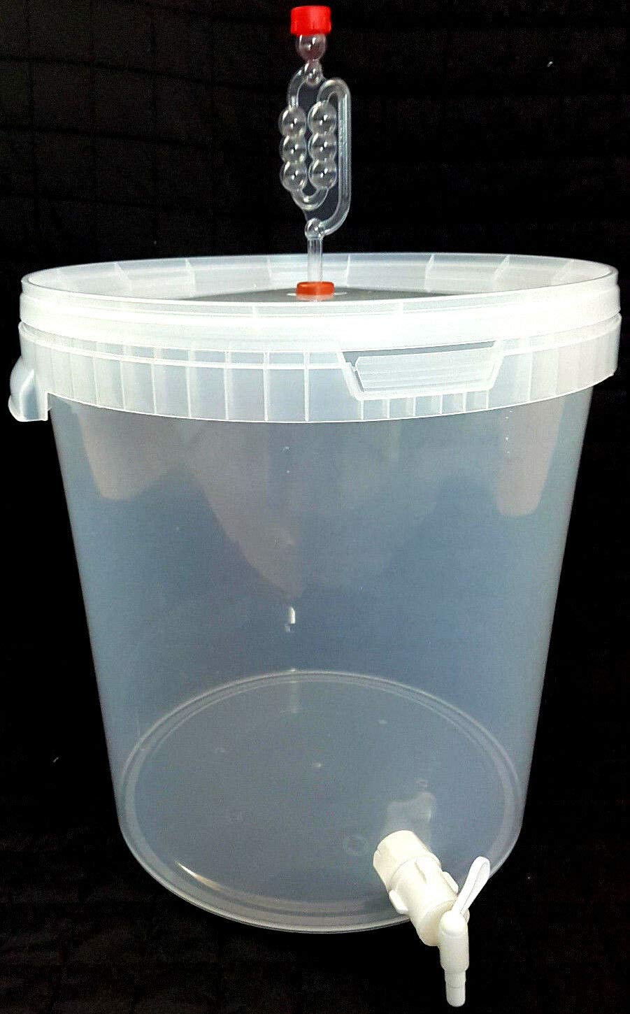 Grosser Gärbehälter 33 Liter für Bier oder Wein mit Ablasshahn und Gärröhrchen Gäreimer (Transparent