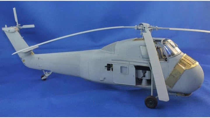 Italeri 2776S 1:48 HUS-1 Sea Horse/UH-34D, originalgetreue Nachbildung, Modellbau, Basteln, Hobby, K