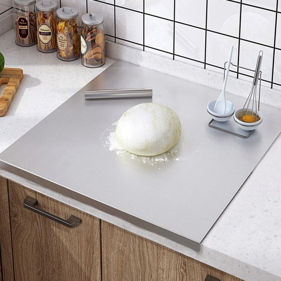 Schneidebrett aus Edelstahl Robustes 50 x 40 cm, Rutschfeste Schneidebrett mit Kante, Edelstahl Arbe