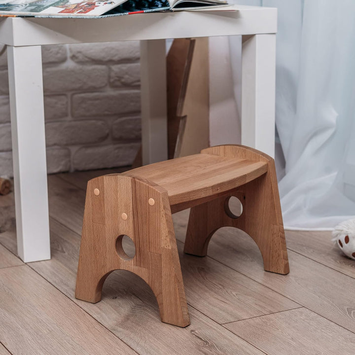 Schemel für Kinder aus Holz, Kleiner Kinderschemel, Holzhocker aus Massivholz, Sitzhöhe 20cm ohne Gr