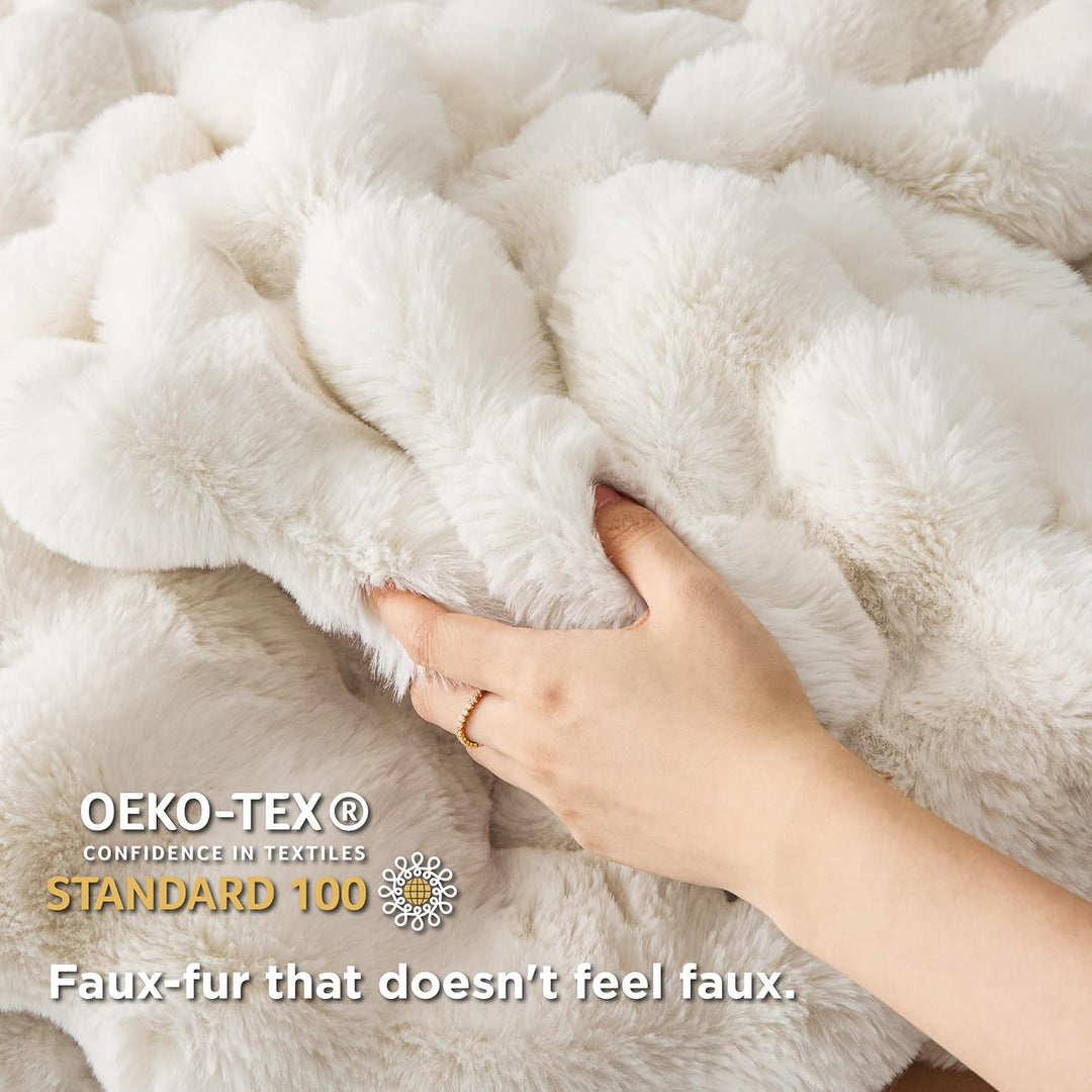 BEDSURE Kuscheldecke Kaninchen Flauschig, Dicke Und Warme Sofadecke Für Den Winter, Kunstfelldecke,