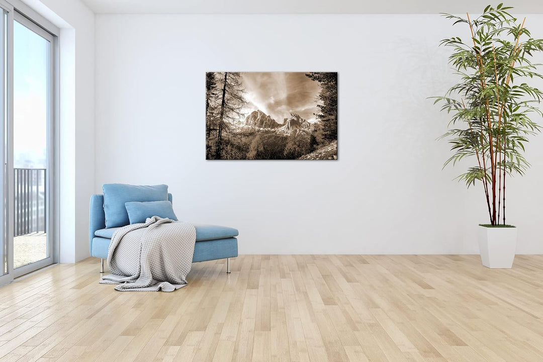 Traumhafte Berglandschaft der Dolomiten Format: 60x40 als Leinwand, Effekt: Sepia, Motiv fertig gera