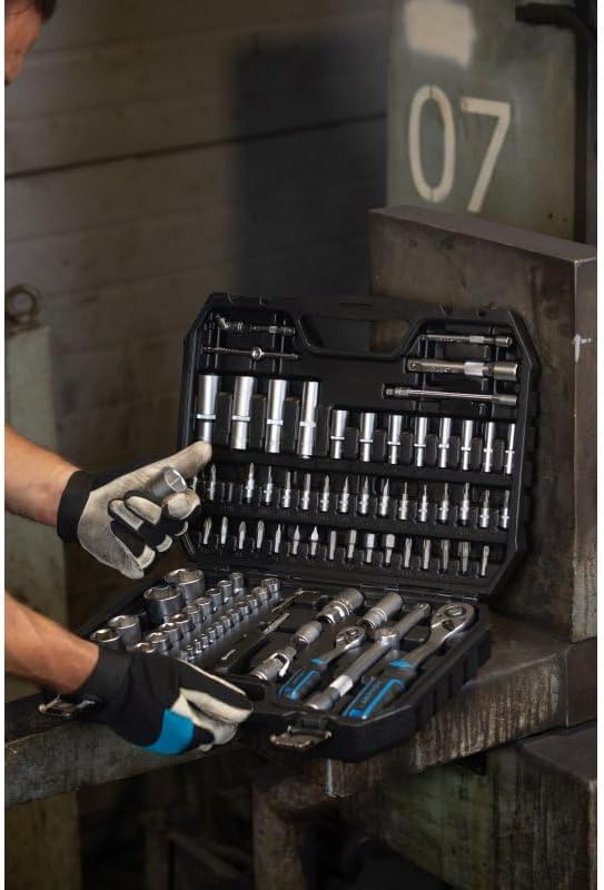 HÖGERT TECHNIK Werkzeugset 95-teilig, CrV, Ratschen 1/4" und 1/2", Steckschlüsselsatz, Schraubendreh