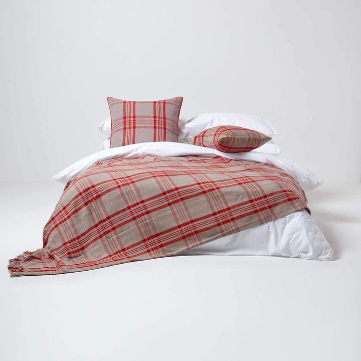 Homescapes extra grosse Tagesdecke mit Tartan-Muster, Sofa-Überwurf 255 x 360 cm mit Fransen, weiche