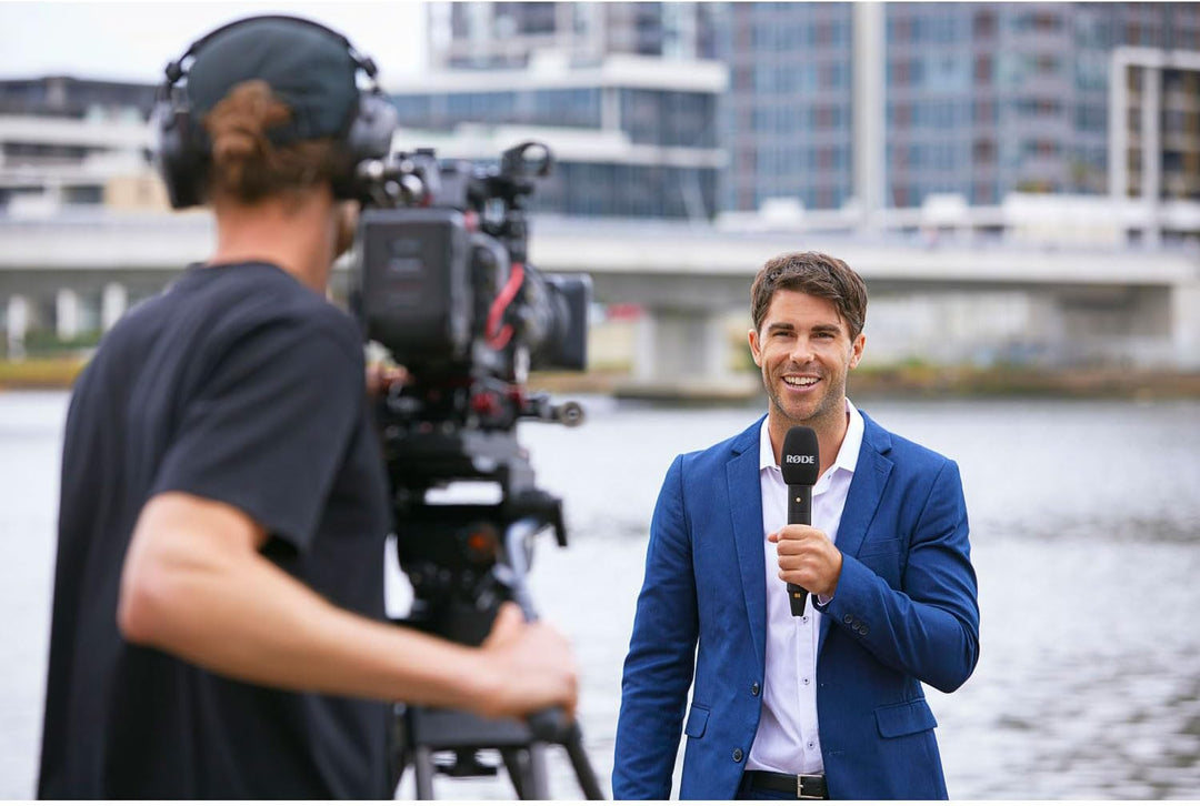 Rode Interview PRO Drahtloses Mikrofon mit Aufnahmefunktion für Content-Erstellung, Medien und Inter