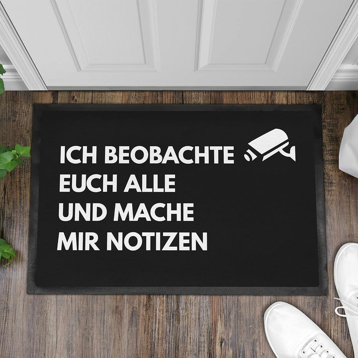 Trendation - Lustige Fussmatte mit Spruch Ich Beobachte Euch Alle Fussmatte Innenbereich Aussenberei
