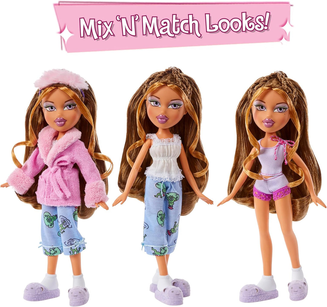 Bratz Slumber Party - Yasmin Modepuppe - Mit 2 Pyjama-Garnituren, Plüschtier und Accessoires - Für K