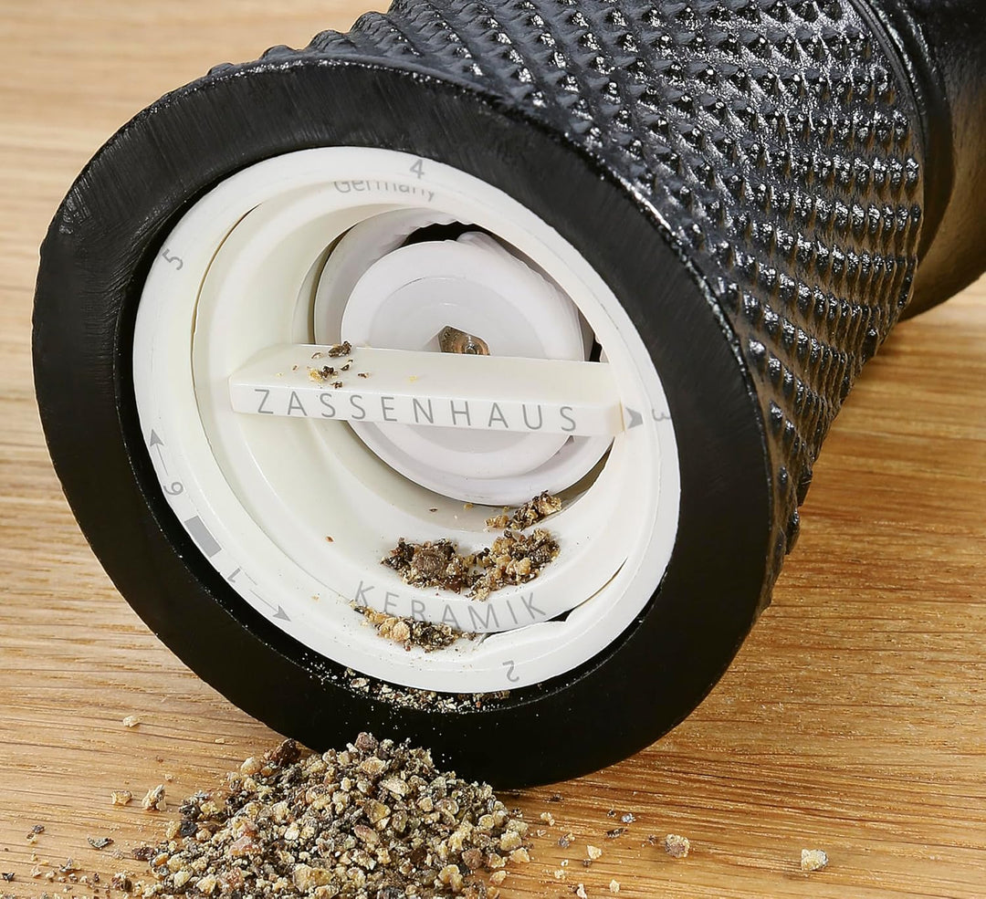 Zassenhaus Gourmet-Set WORKER 3-teilig, Pfeffermühle aus Gusseisen, präzises Keramikmahlwerk, Gewürz