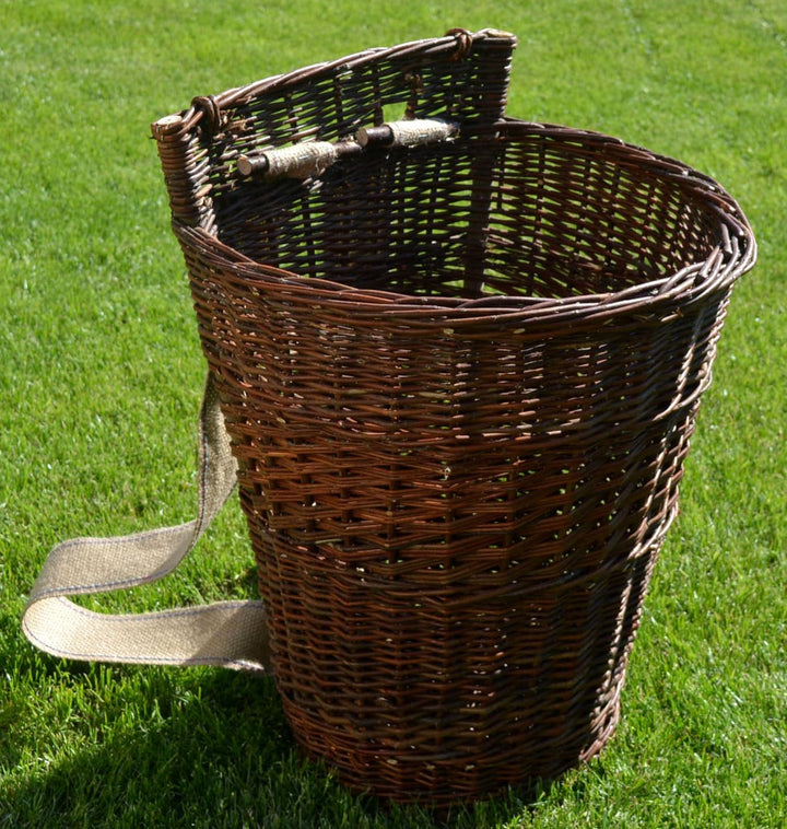 Rückentragekorb aus Weide – Handgeflochten & ergonomisch – Natur oder lackiert – 60x44x37cm – Jutegu