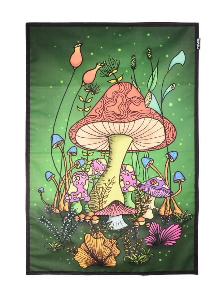PSYWORK Schwarzlicht Stoffposter Neon | Magic Mushroom Wonderland | 0,6 x 0,9m | UV-aktiv | fluoresz