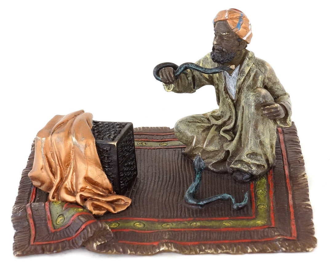 Kunst & Ambiente - Wiener Bronze - Schlangenbeschwörer - Araberbronze - Orientalische Teppichbronze