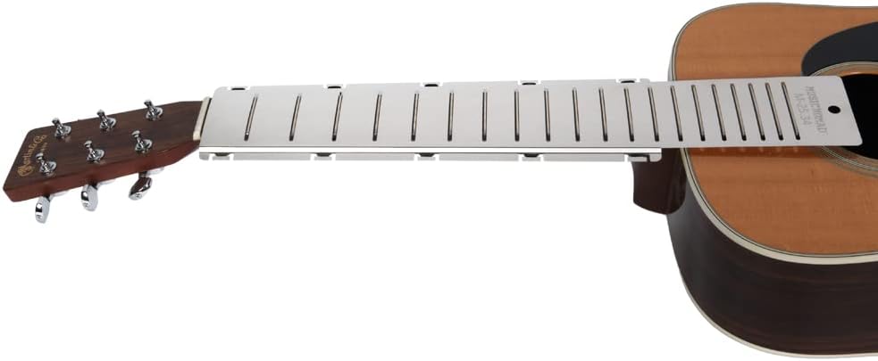MusicNomad MN803 Fret Shield™ - Griffbrettschutzwerkzeug für Bundpolierarbeiten an Gitarren mit 25.3