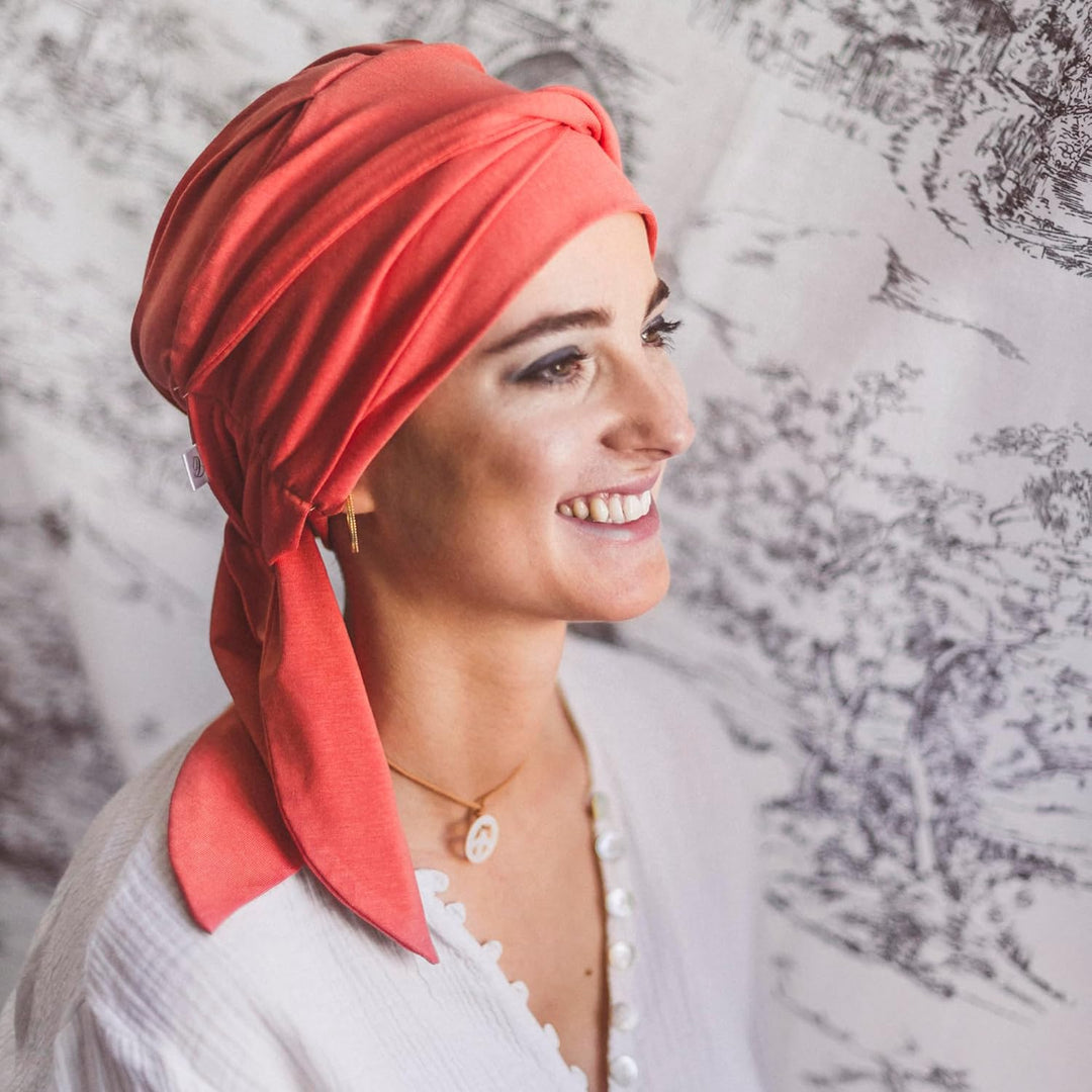 CAREBELL - Smooth - Bambus-Beanie für Chemotherapie und Alopezie mit Bändern (Koralle)