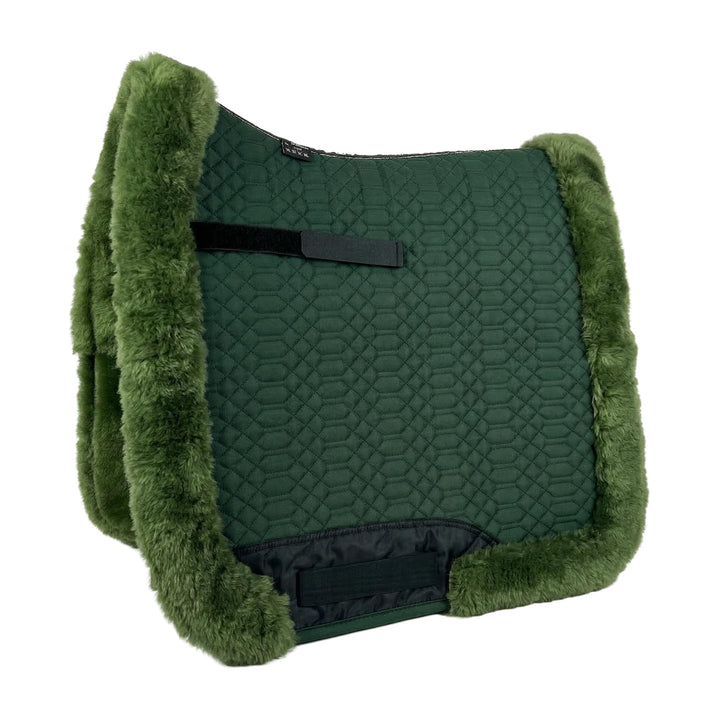 Engel Reitsport Lammfell Schabracke Fully Lined mit Fellkranz SCHABRA3-D-GRU-GRU Stoff grün Fell grü