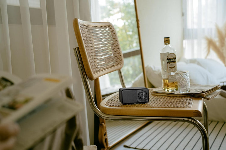 SANGEAN WR-7 Plus (2. Generation) – Kompaktes Retro Radio mit Bluetooth Lautsprecher, FM-Empfang, in