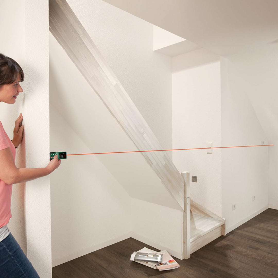 Bosch Laserentfernungsmesser UniversalDistance 30 (Distanz bis 30m präzise messen, Messfunktionen, S