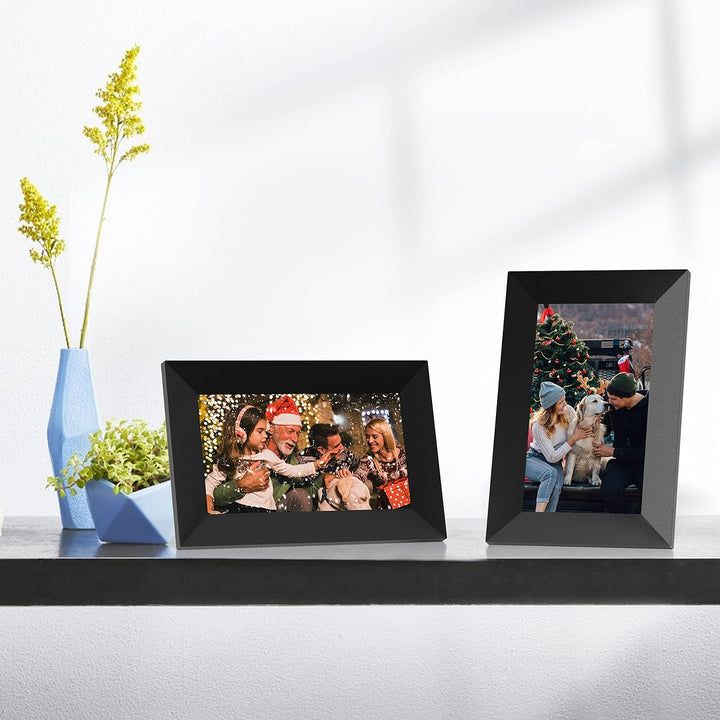 Digitaler Bilderrahmen WLAN 7 Zoll Touchscreen Elektronischer Bilderrahmen mit 16GB Speicher, Auto-R