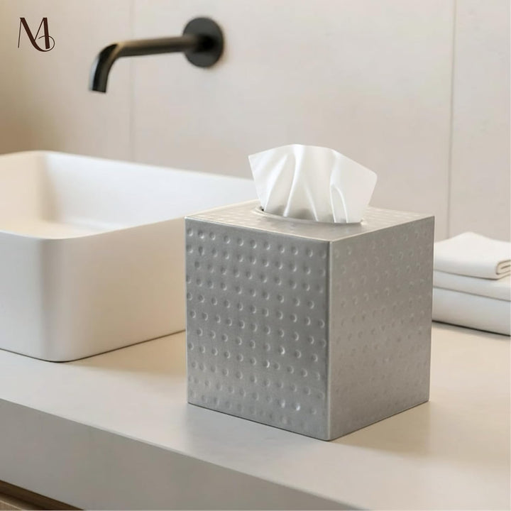 Monarch Living Monarch Handgehämmert Tückerbox-Abdeckung Tissue Box Cover Zinnfarben Zinnfarben Tück