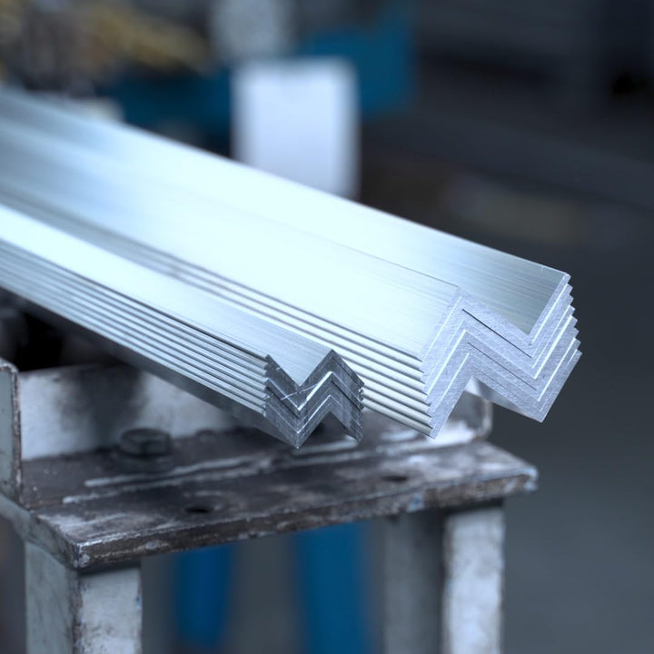 thyssenkrupp Z-Profil Aluminium 18 x 43 x 18 x 3 mm in 1000 mm Länge | Alu Profil | AlMgSi0,5 | EN A