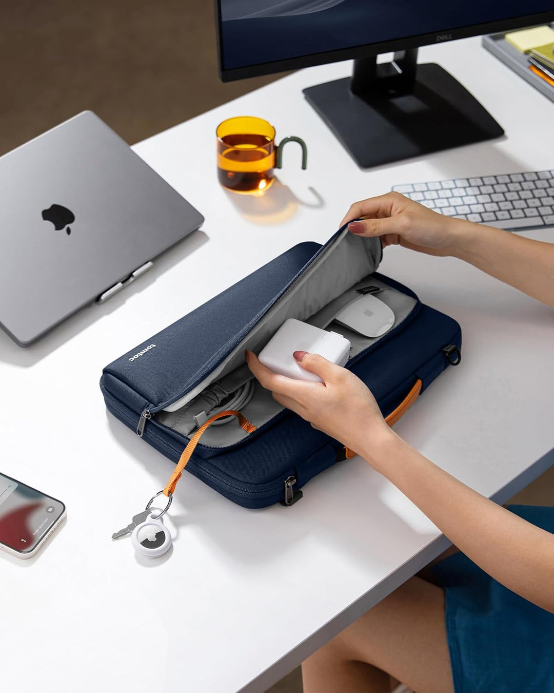 tomtoc 360° Laptop Tasche Hülle für 14 Zoll MacBook Pro M5/M4 Pro/Max | Laptoptasche Schultertasche