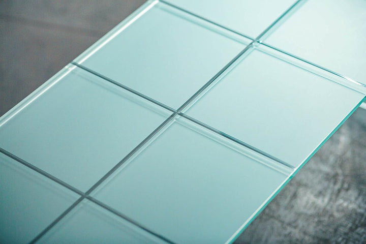 IMAGO FACTORY Audrey Couchtisch, Brücke aus satiniertem Glas, modern, Wohnzimmertisch, gross, Coucht